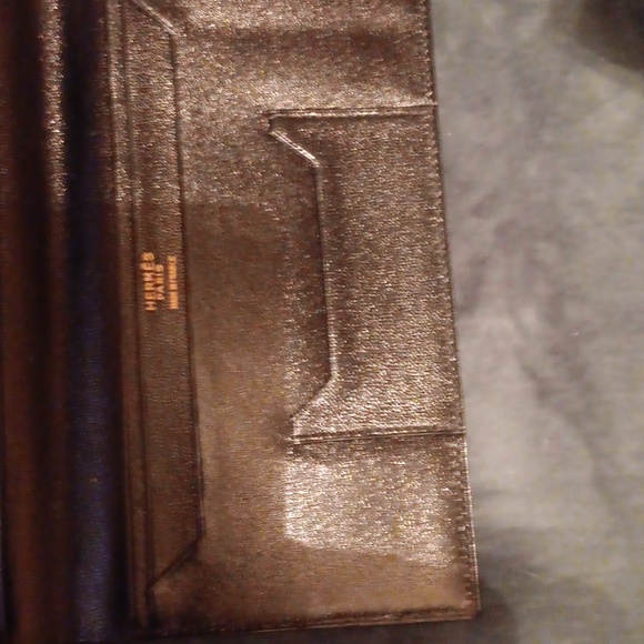 NWOB HERMES BLACK LAMB LEATHER WALLET - Picture 5 of 7